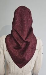 Belli Saf İpek Eşarp