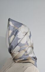 Belli Saf İpek Eşarp