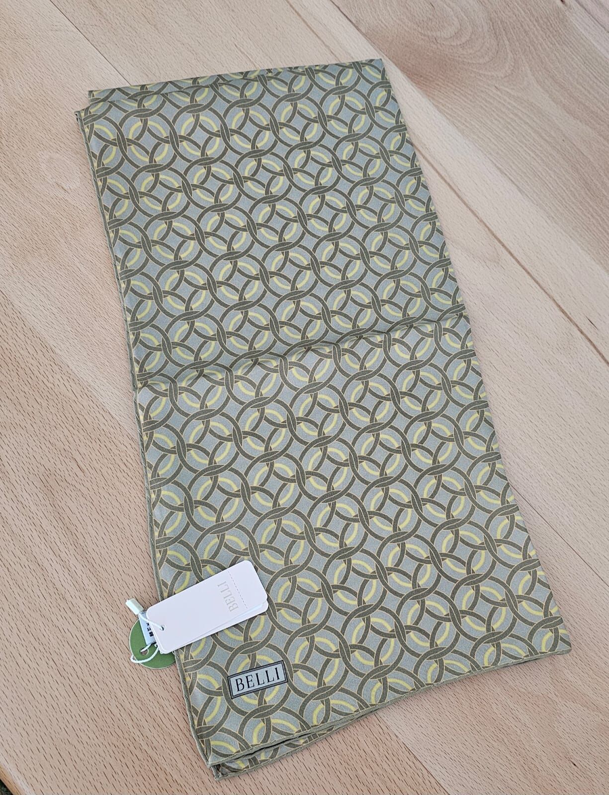 Belli Saf İpek Eşarp